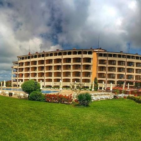צרבו Aparthotel Regina Mare מראה חיצוני תמונה
