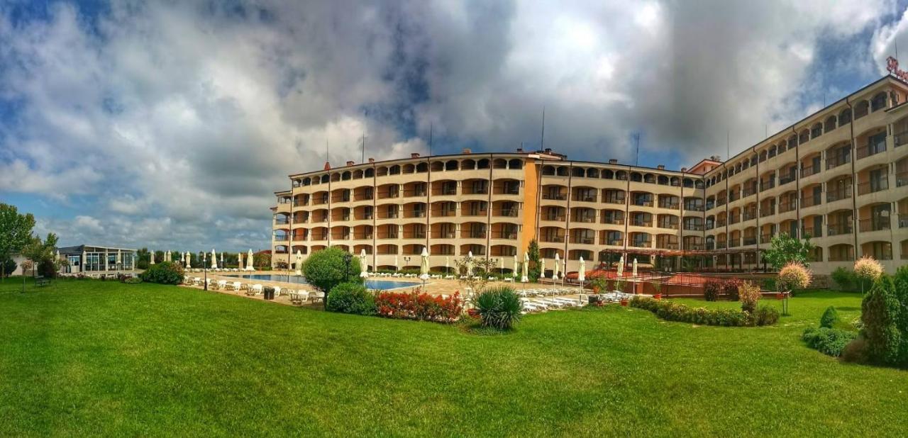 צרבו Aparthotel Regina Mare מראה חיצוני תמונה