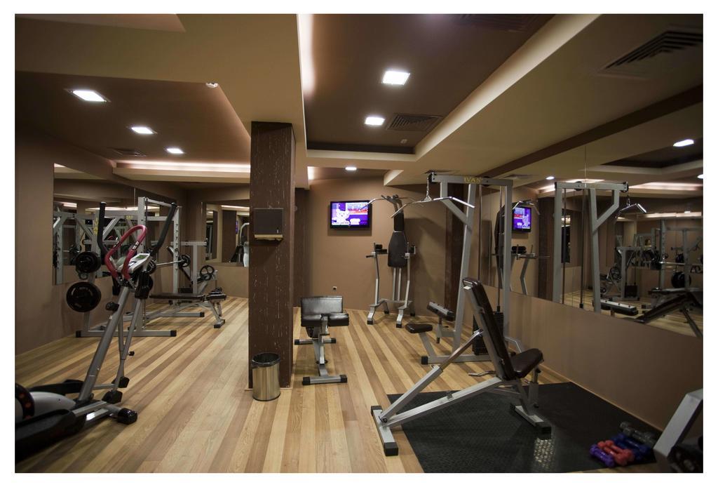 צרבו Aparthotel Regina Mare מראה חיצוני תמונה