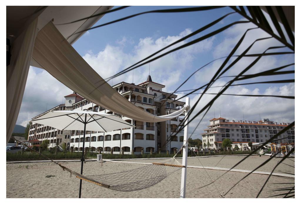 צרבו Aparthotel Regina Mare מראה חיצוני תמונה