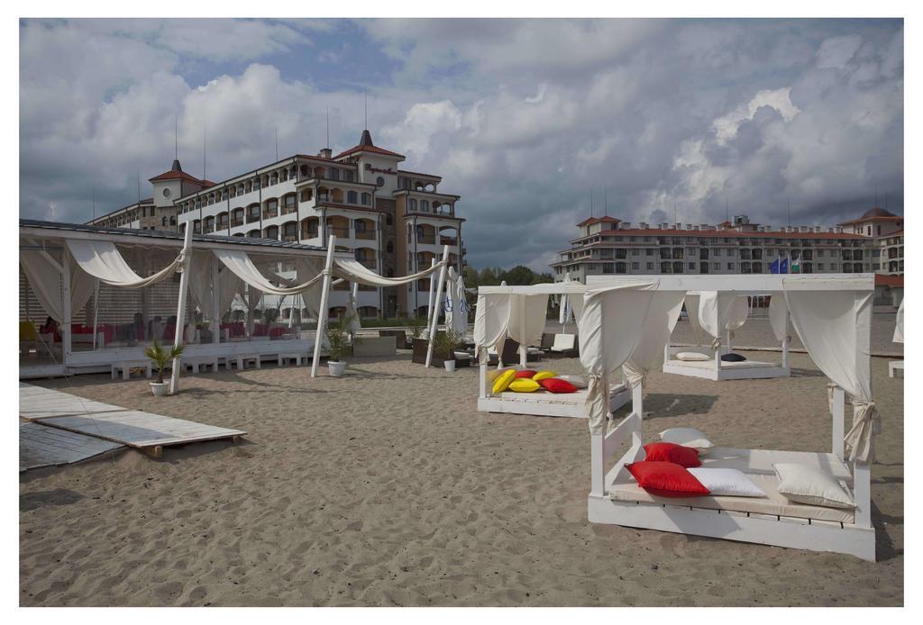 צרבו Aparthotel Regina Mare מראה חיצוני תמונה