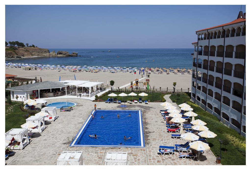 צרבו Aparthotel Regina Mare מראה חיצוני תמונה