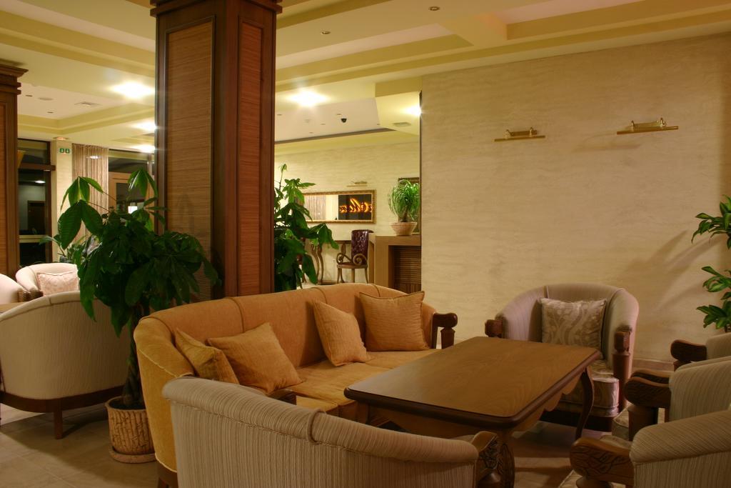 צרבו Aparthotel Regina Mare מראה חיצוני תמונה