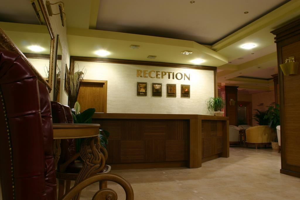 צרבו Aparthotel Regina Mare מראה חיצוני תמונה