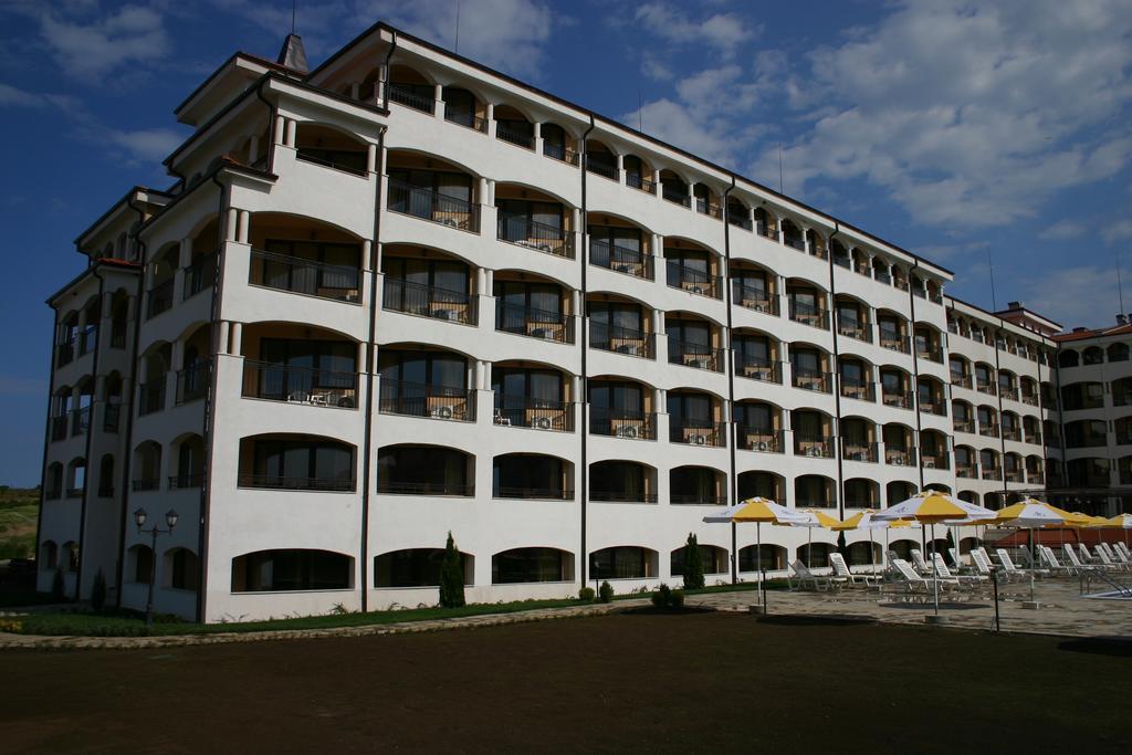 צרבו Aparthotel Regina Mare מראה חיצוני תמונה