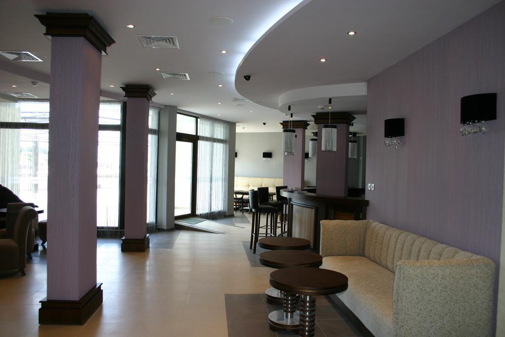 צרבו Aparthotel Regina Mare מראה חיצוני תמונה