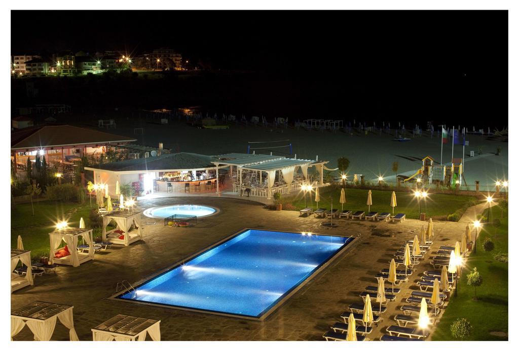 צרבו Aparthotel Regina Mare מראה חיצוני תמונה
